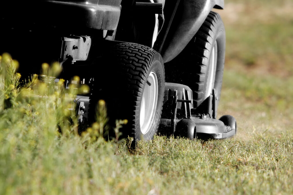 Lawn Mower with Carlisle Turf Saver®